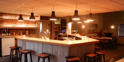 Onze gezellige taveerne. Hier treffen de gasten van de Kienehoef elkaar